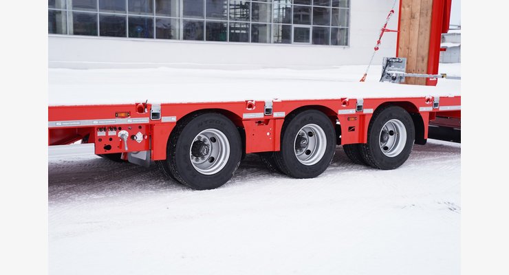 Полуприцеп-тяжеловоз Тверьстроймаш Original 993931 L40 — задняя осевая группа